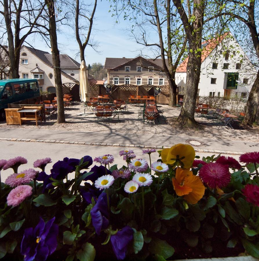 Gasthof Klement Hotel Isen Exterior photo